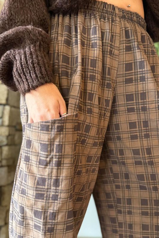Heritage Needlecord Plaid Relaxed Barrel Pant Chocolate & Coffee Bean